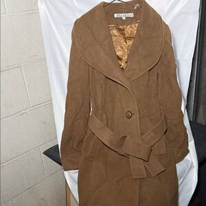 Kenneth Cole New York Tan Trench Coat. NWOT